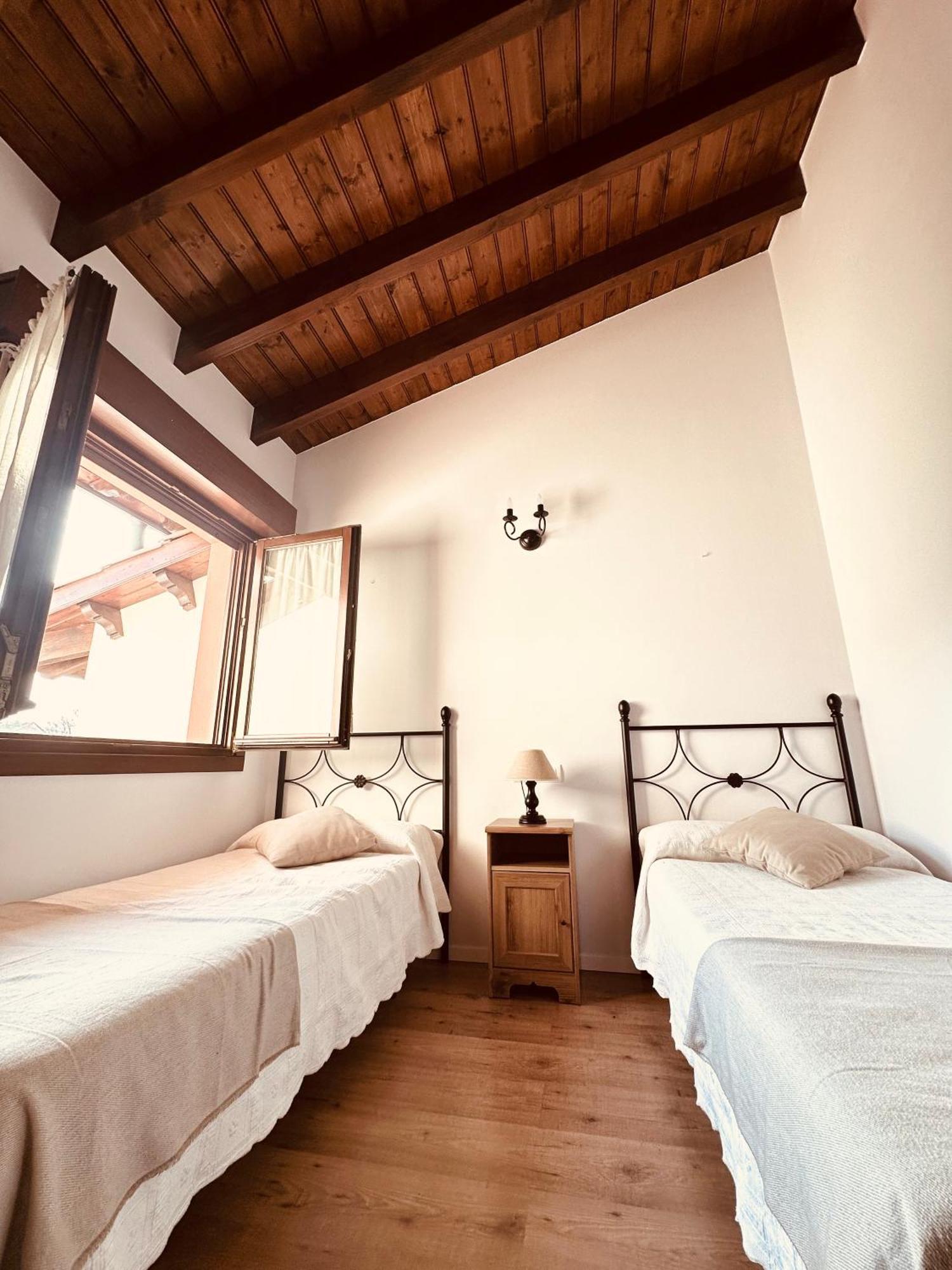 Los Castros Apartamentos Rurales A Льямес-де-Прия Экстерьер фото